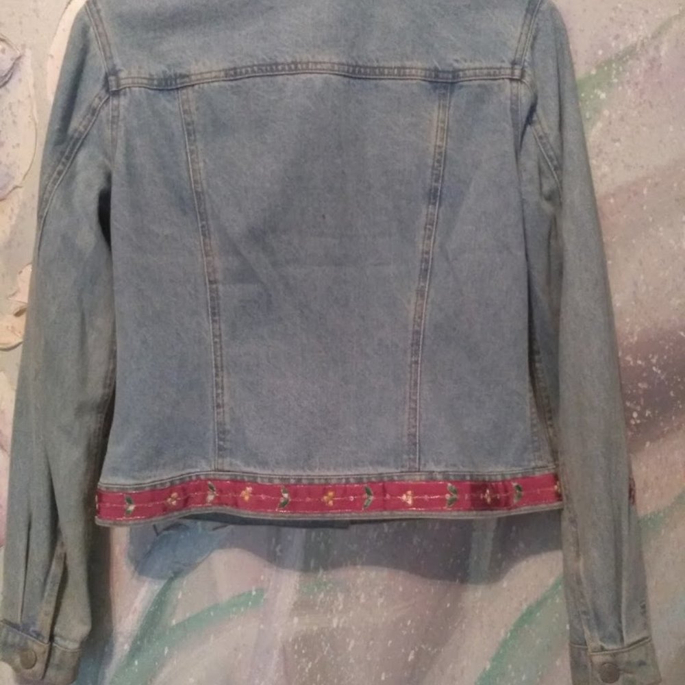 Jean Jacket - Picture 6 of 7